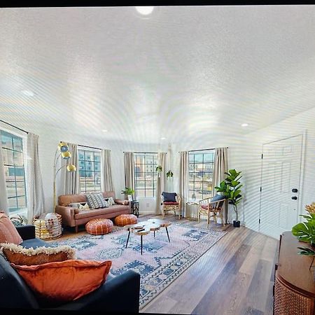New Modern Boho Apt- Close To Yosemite Oakhurst Ngoại thất bức ảnh